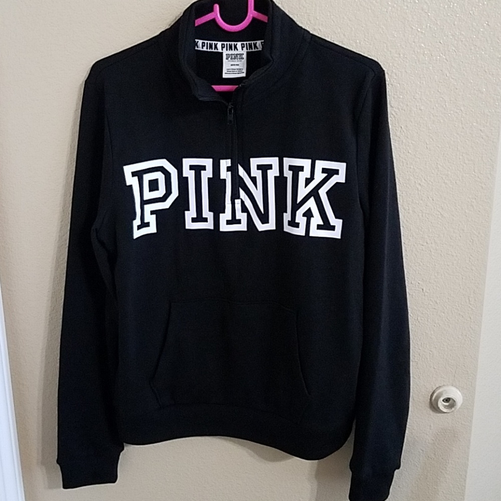 PINK Black Sweatshirt NWOT Size M🎉HP🎉